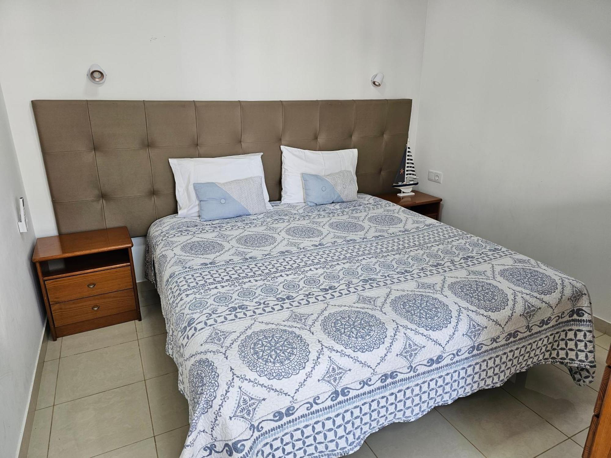 Apartamentos Navio Azul Funchal  Szoba fotó