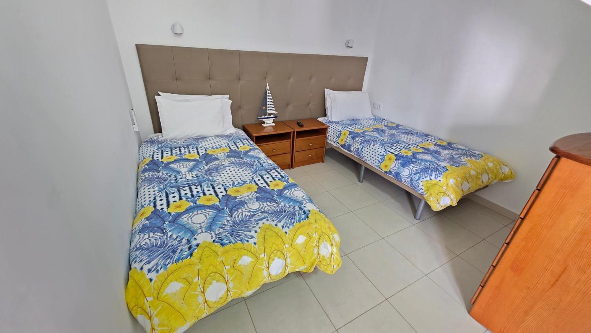 Apartamentos Navio Azul Funchal  Szoba fotó