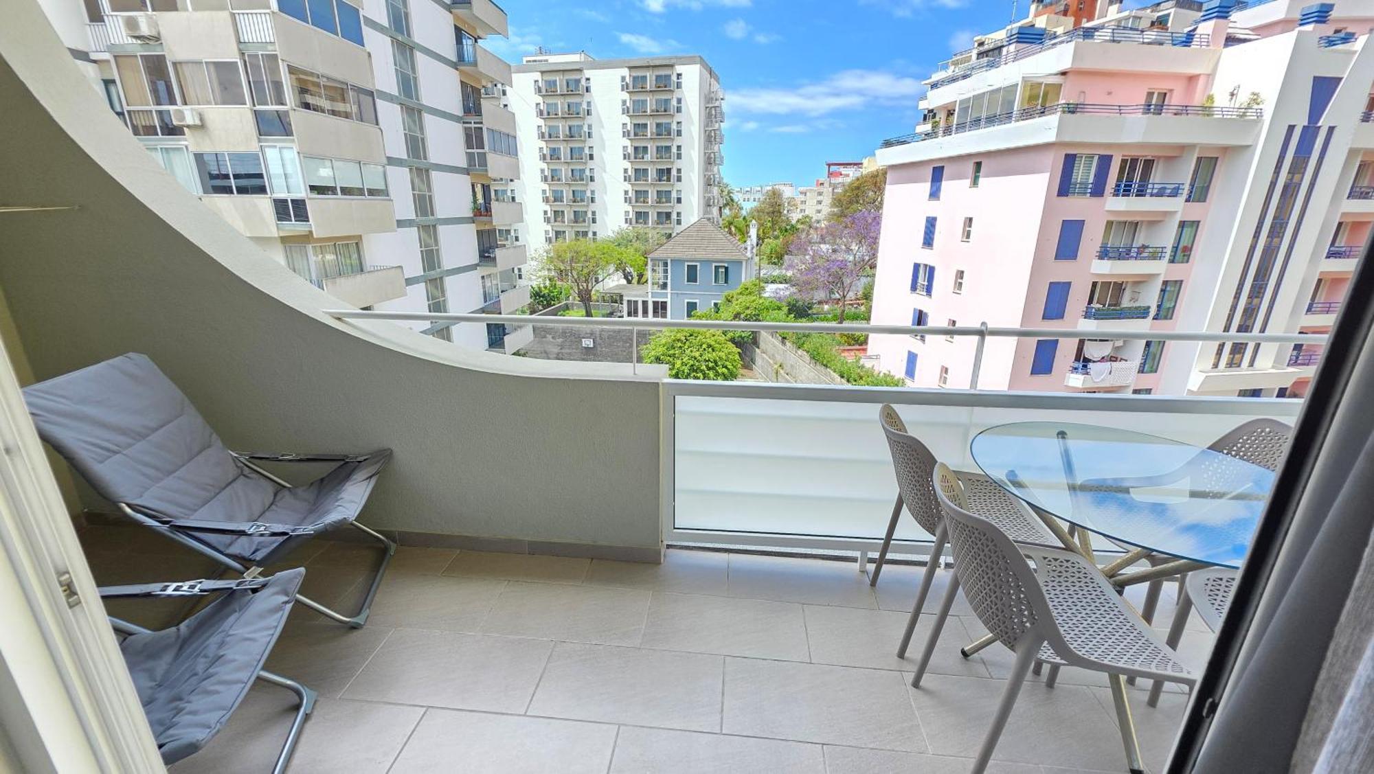 Apartamentos Navio Azul Funchal  Szoba fotó